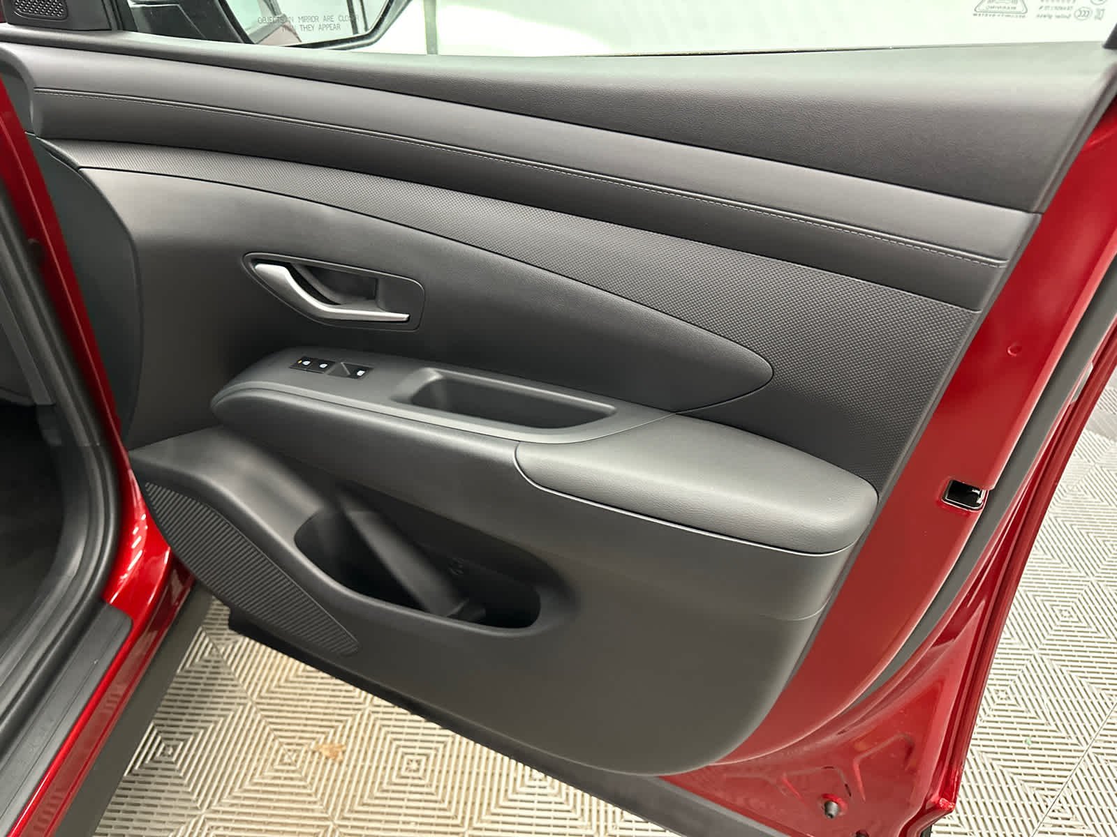 2025 Hyundai Tucson SEL - Photo 12