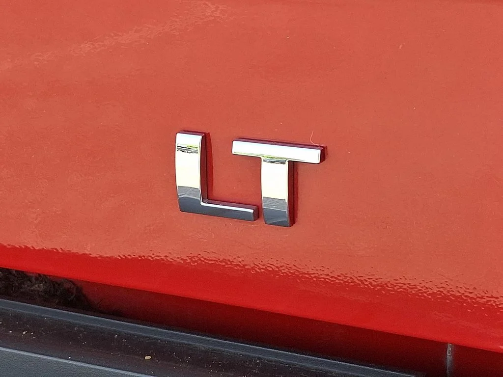 Used 2014 Red Chevrolet LT image 28
