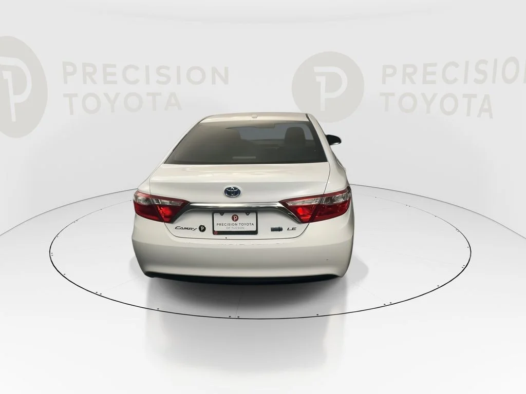 Used 2017 Super White Toyota LE image 17