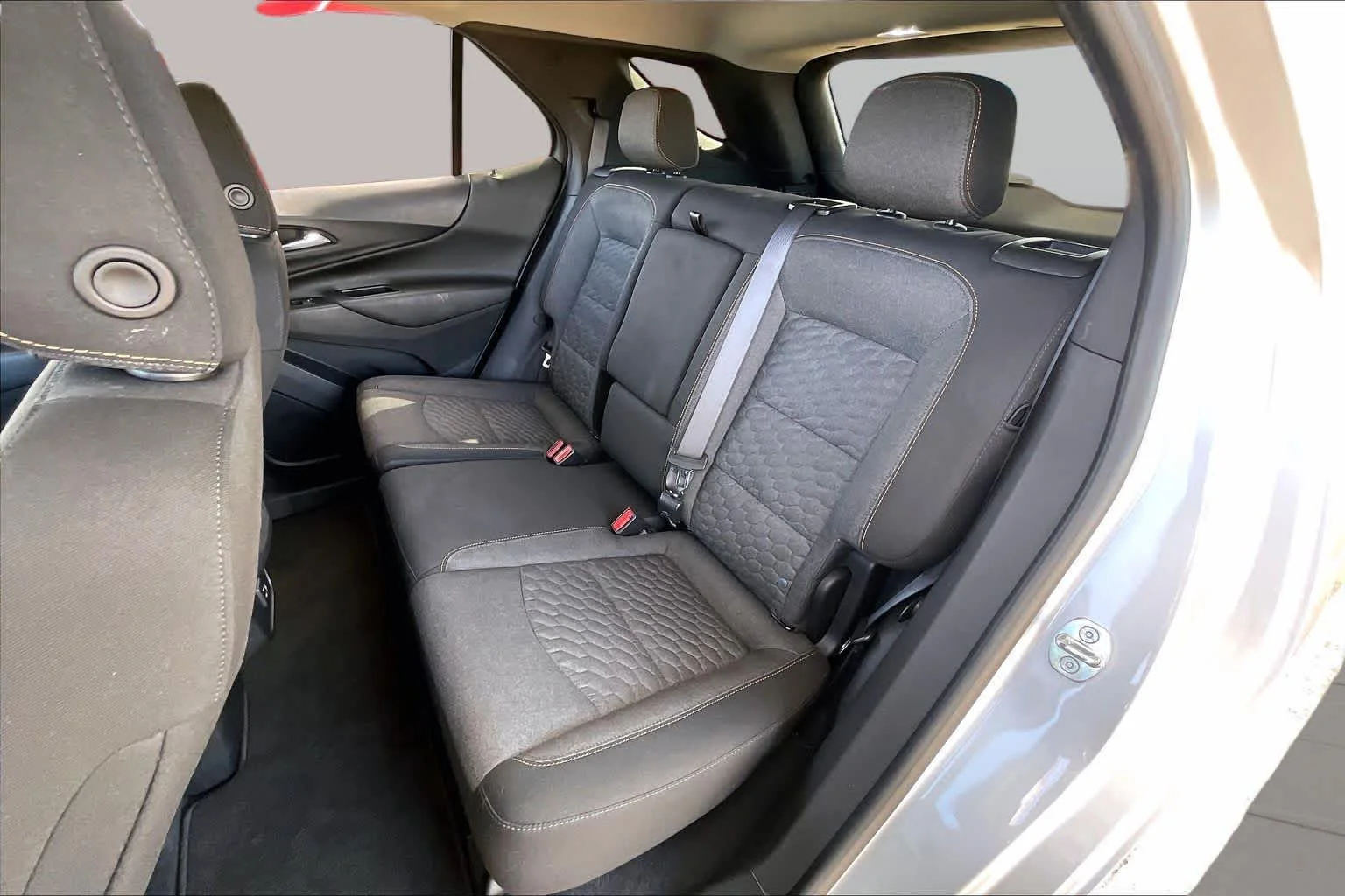 Used 2021 SILVER ICE METALLIC Chevrolet LT image 19