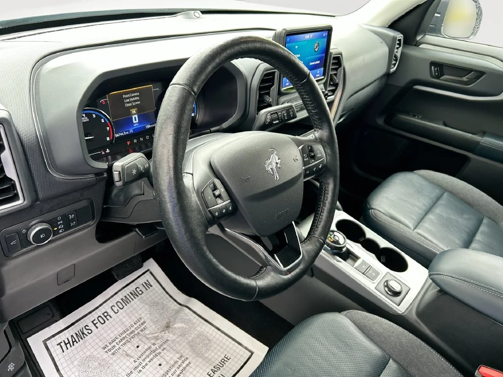 Used 2021  Ford Outer Banks image 13