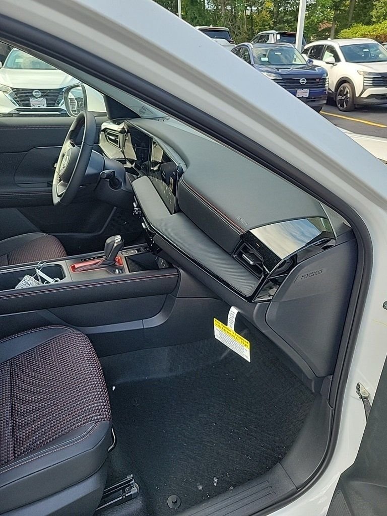 2025 Nissan Kicks SR AWD - Photo 20