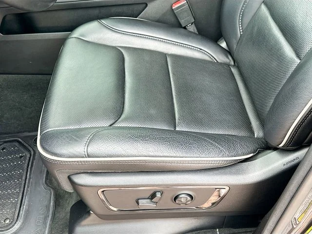Used 2022 Gray Ram Limited image 19