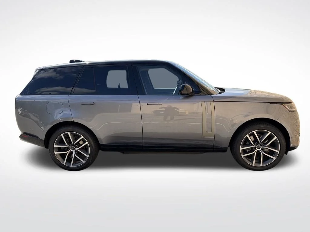New 2026 Gray Land Rover SE image 5