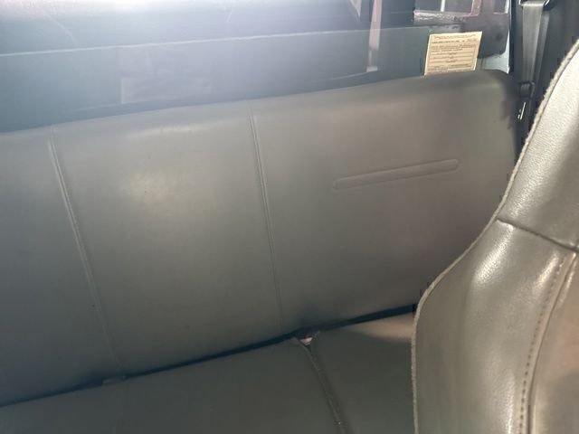 Used 2006 White Ford XL image 19