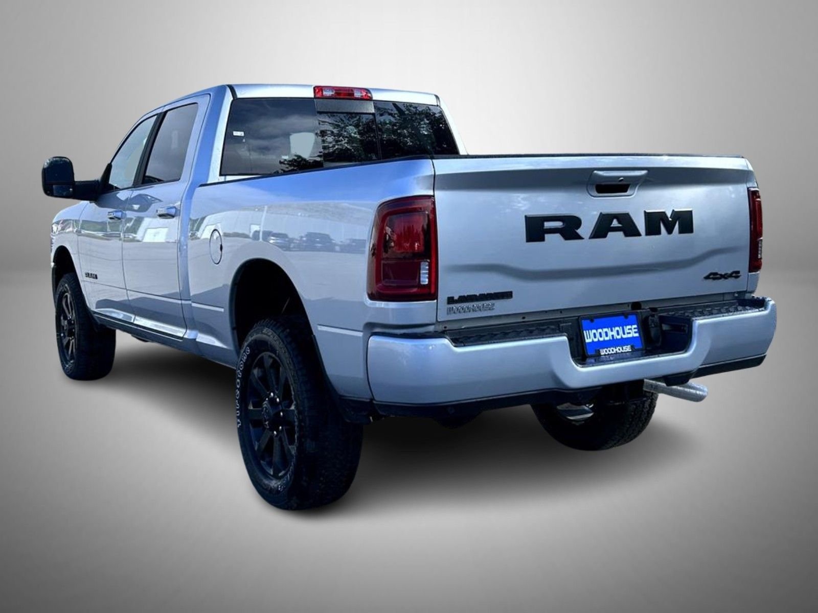 New 2026 Silver-Zynith Exterior Paint RAM Laramie image 7