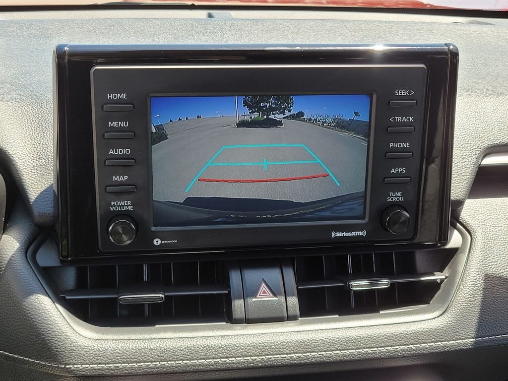 Used 2020 Red Toyota XLE image 19