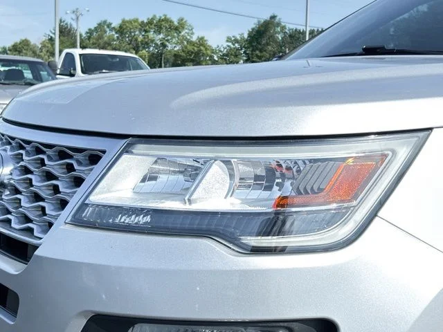 2016 Ford Explorer Platinum - Photo 16