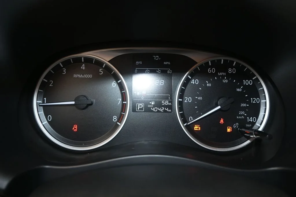 Used 2024 Gray Nissan S image 20