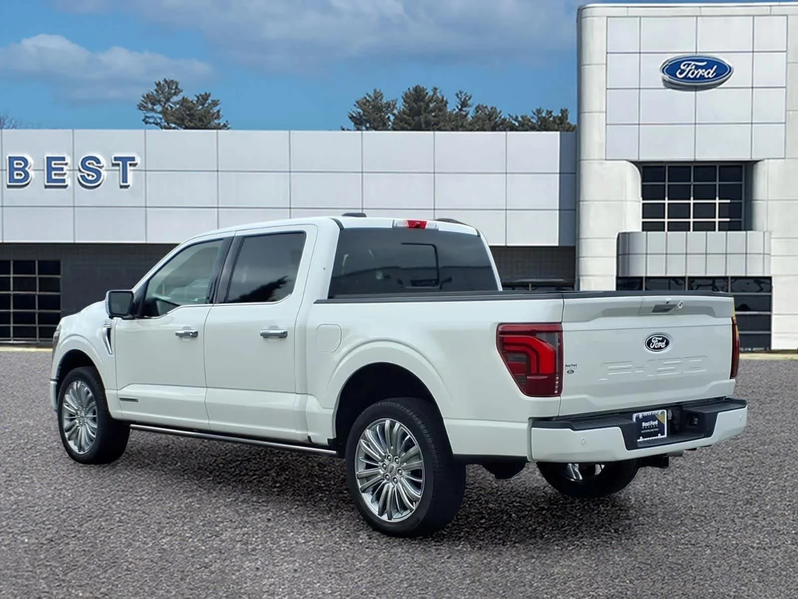 Used 2024 Star White Metallic Tri-Coat Ford Platinum image 4