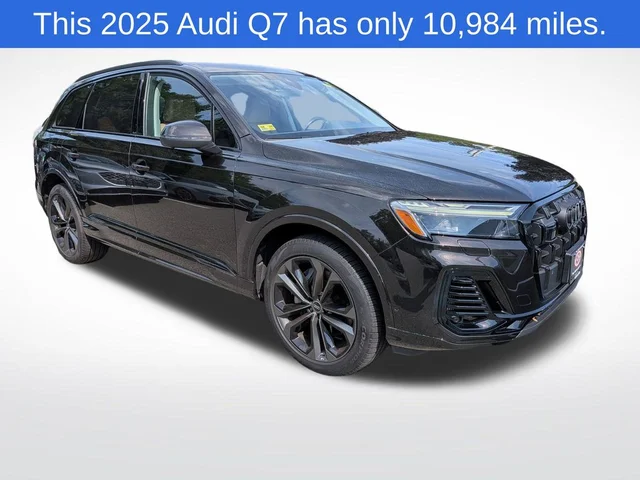 2025 Audi Q7 55 Premium Plus