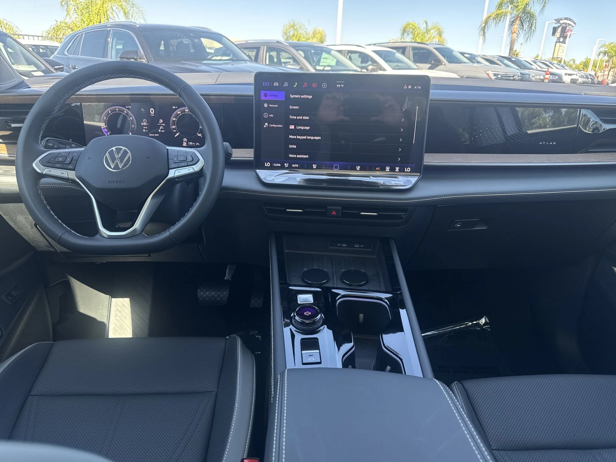 New 2027 Opal White Pearl Volkswagen SE w/Technology image 16