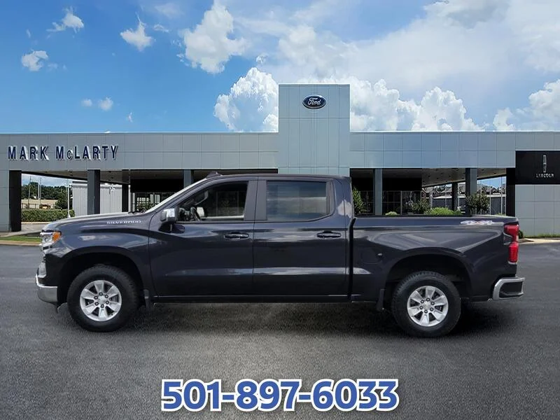 Used 2023 GRAY CHEVROLET 4WD CREW CAB 147" LT W/1LT image 2