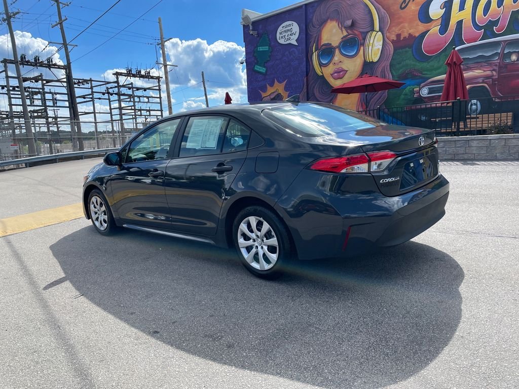 Used 2026  Toyota LE image 3