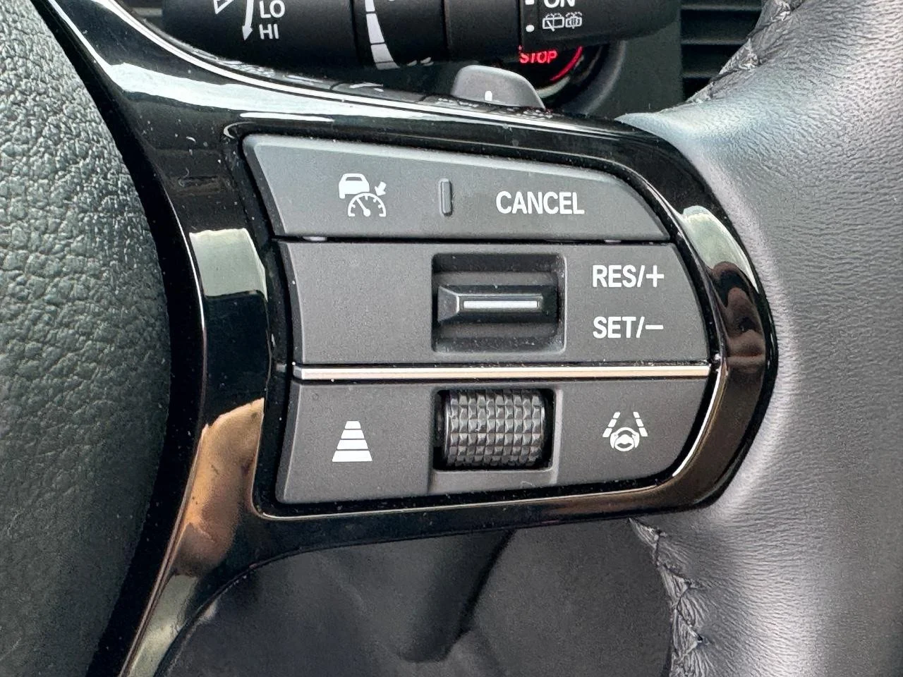 2026 Honda Pilot Touring - Photo 25