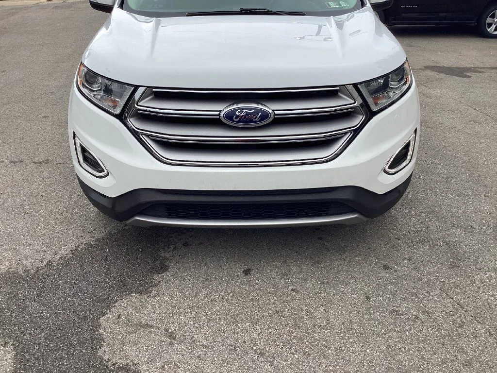 Used 2017 White Ford SEL image 20