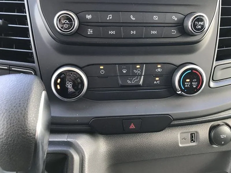 2025 Ford Transit Van Base - Photo 13