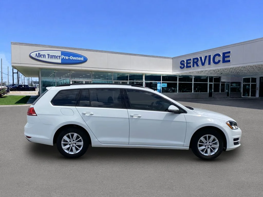 Used 2016 Pure White Volkswagen S image 9