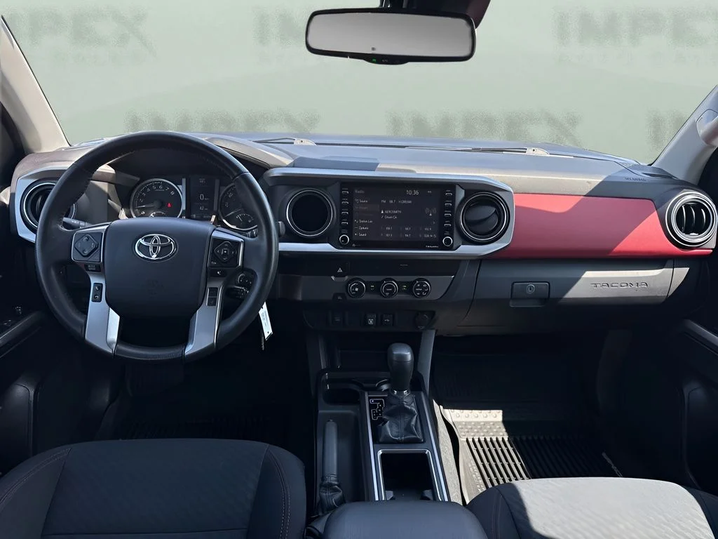 Used 2020 Gray Toyota SR5 image 12