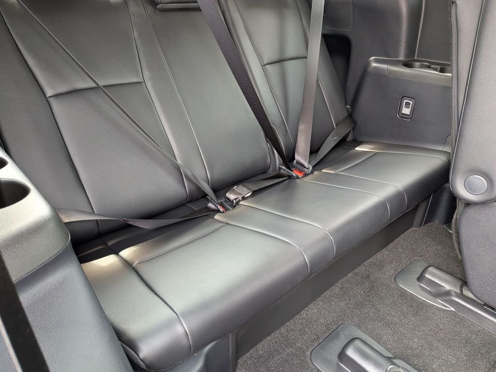 Used 2026  Toyota XLE image 19