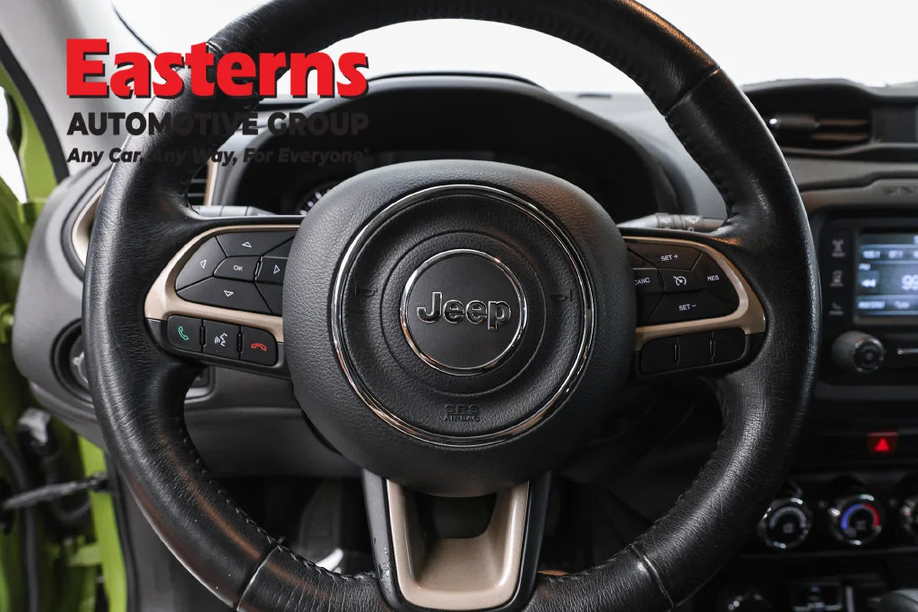 Used 2016 Green Jeep Latitude image 10