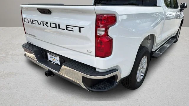 Used 2026 White Chevrolet LT image 36