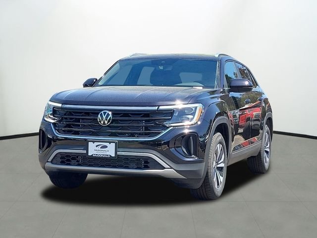New 2026 Black Volkswagen 2.0T SE image 1