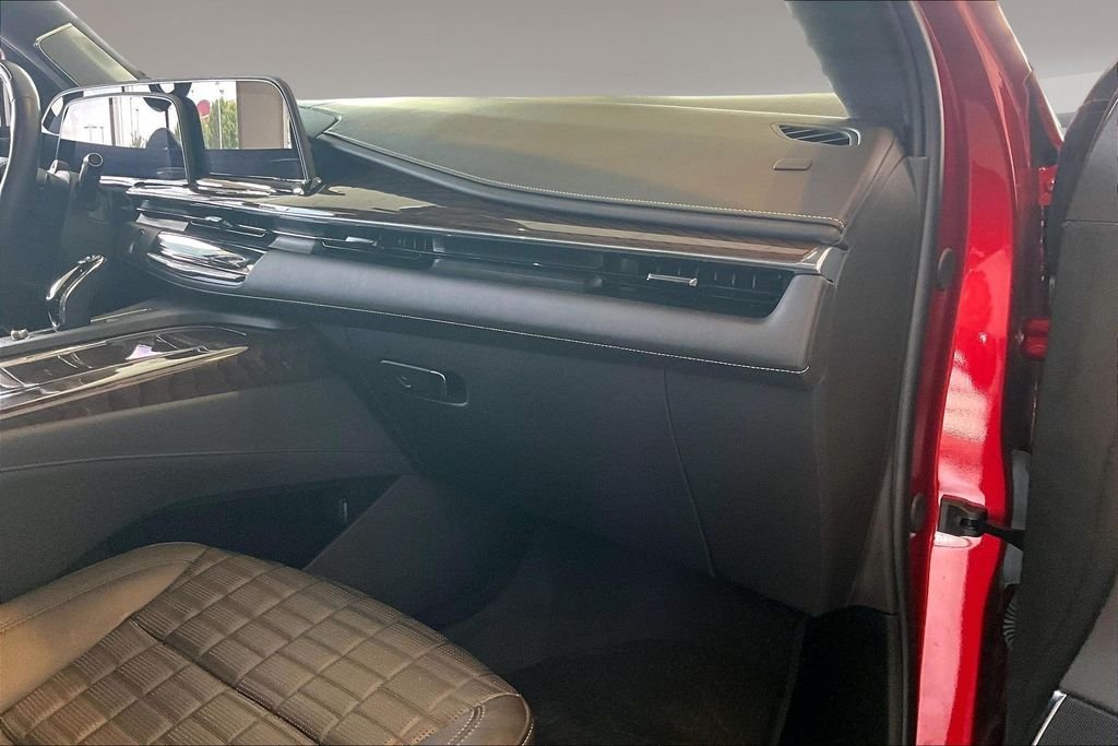 Used 2024 Red Cadillac Sport Platinum image 16