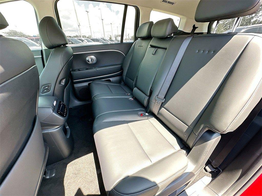 2026 Hyundai IONIQ 9 SEL - Photo 14