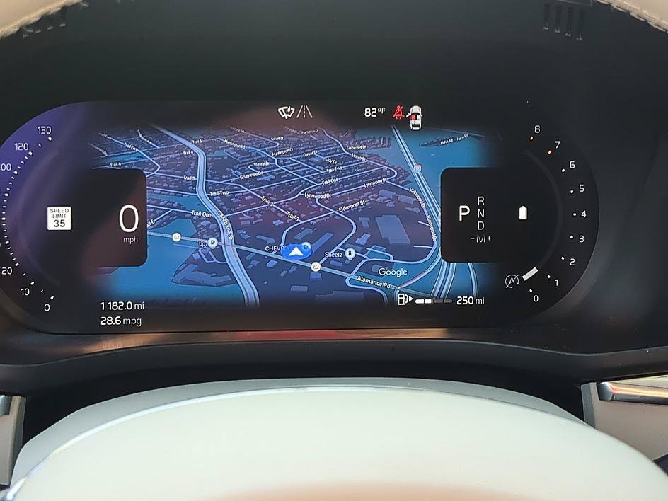 Used 2023 Denim Blue Metallic Volvo Plus Dark Theme image 18