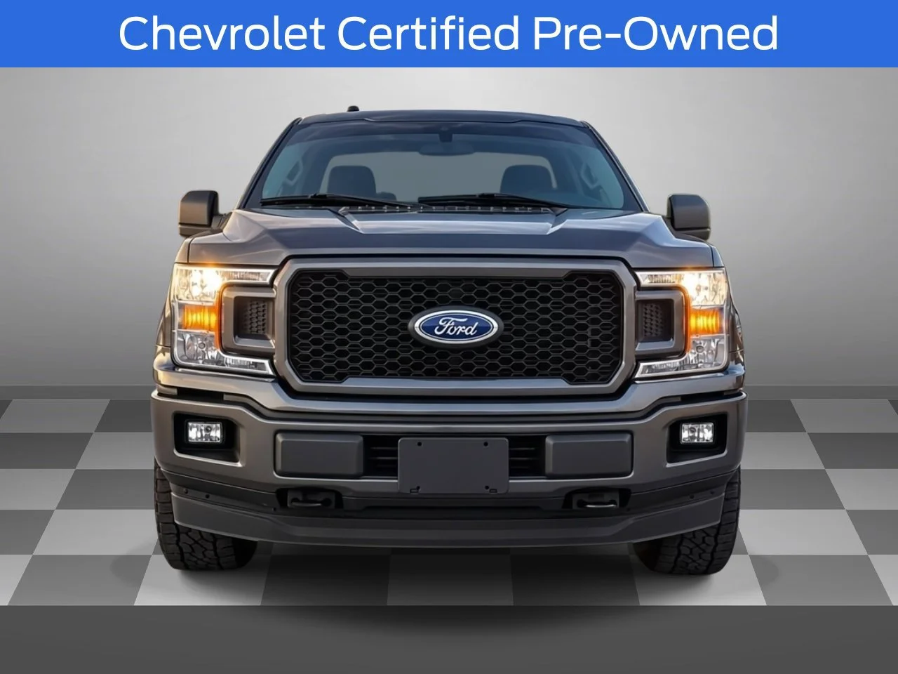 Used 2019  Ford  image 1