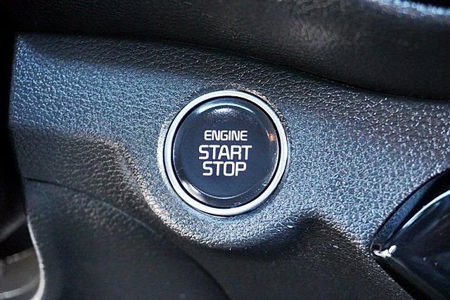 Used 2023 White Kia GT-Line image 27