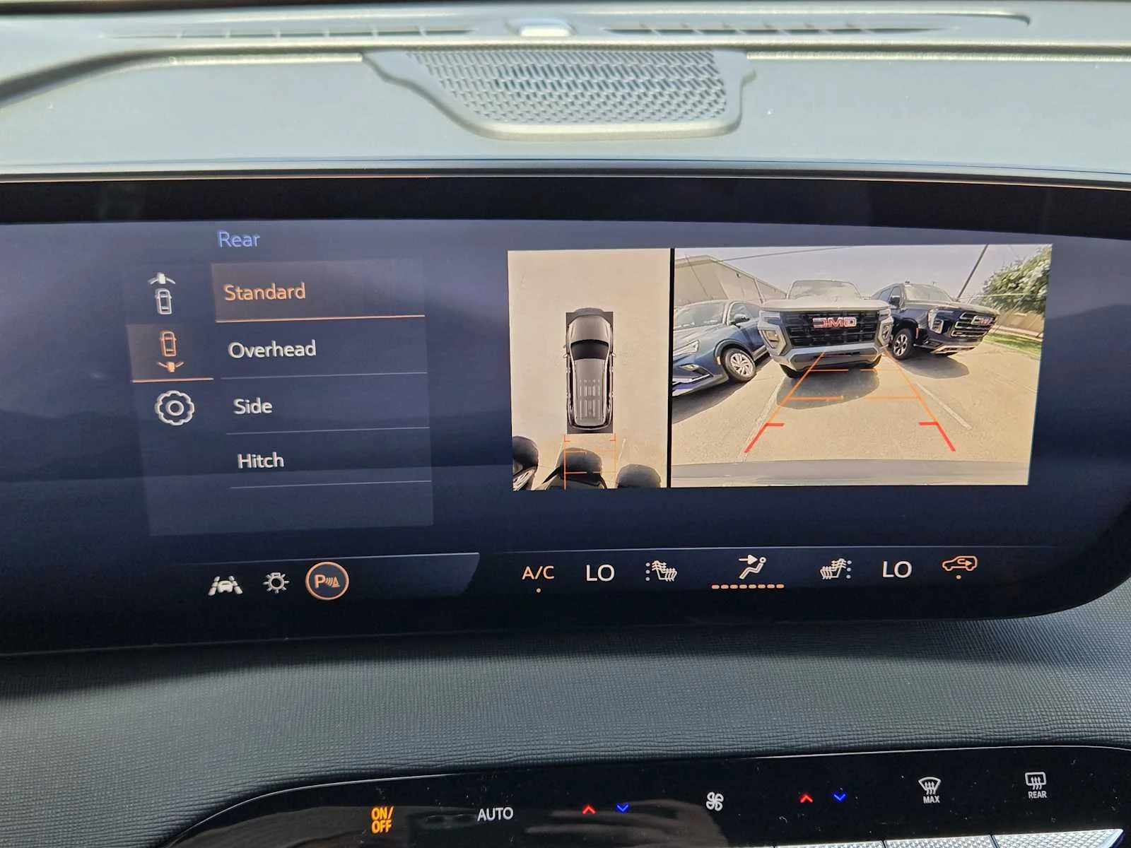 2026 Buick Enclave Sport Touring - Photo 12