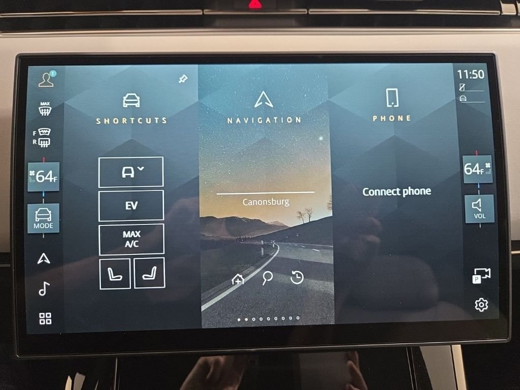 New 2026 Carpathian Grey Land Rover Dynamic SE image 14