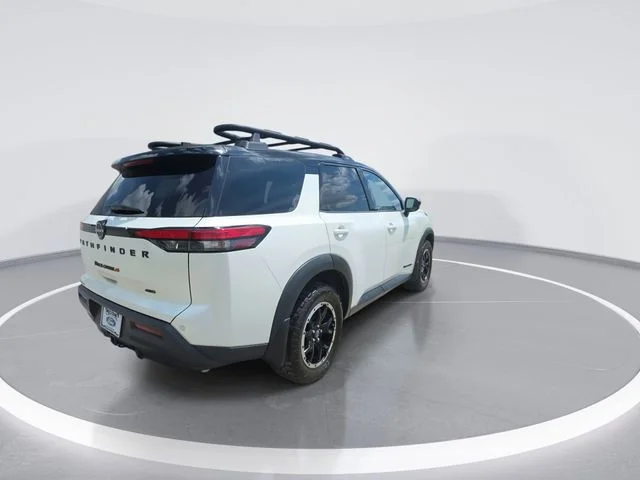 Used 2023 White Nissan Rock Creek image 8