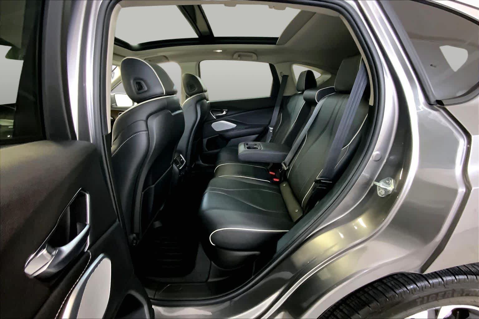 Used 2024 Liquid Carbon Metallic Acura w/Advance Package image 20