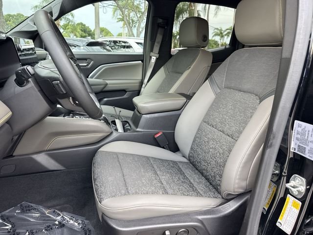 2024 Chevrolet Colorado ZR2 - Photo 11