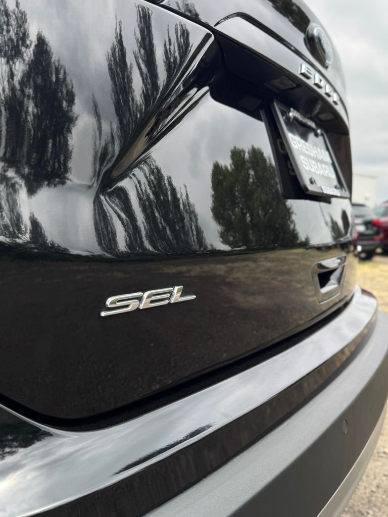 Used 2024 Black Metallic Ford SEL image 38