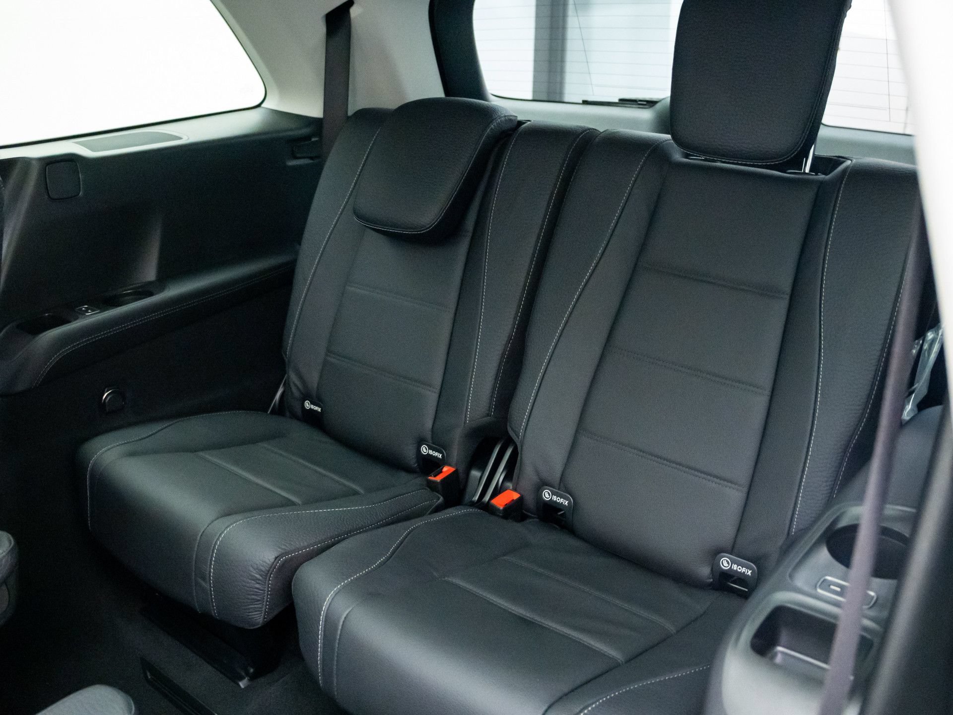 New 2026 MANUFAKTUR Alpine Grey Mercedes-Benz GLS 450 image 61