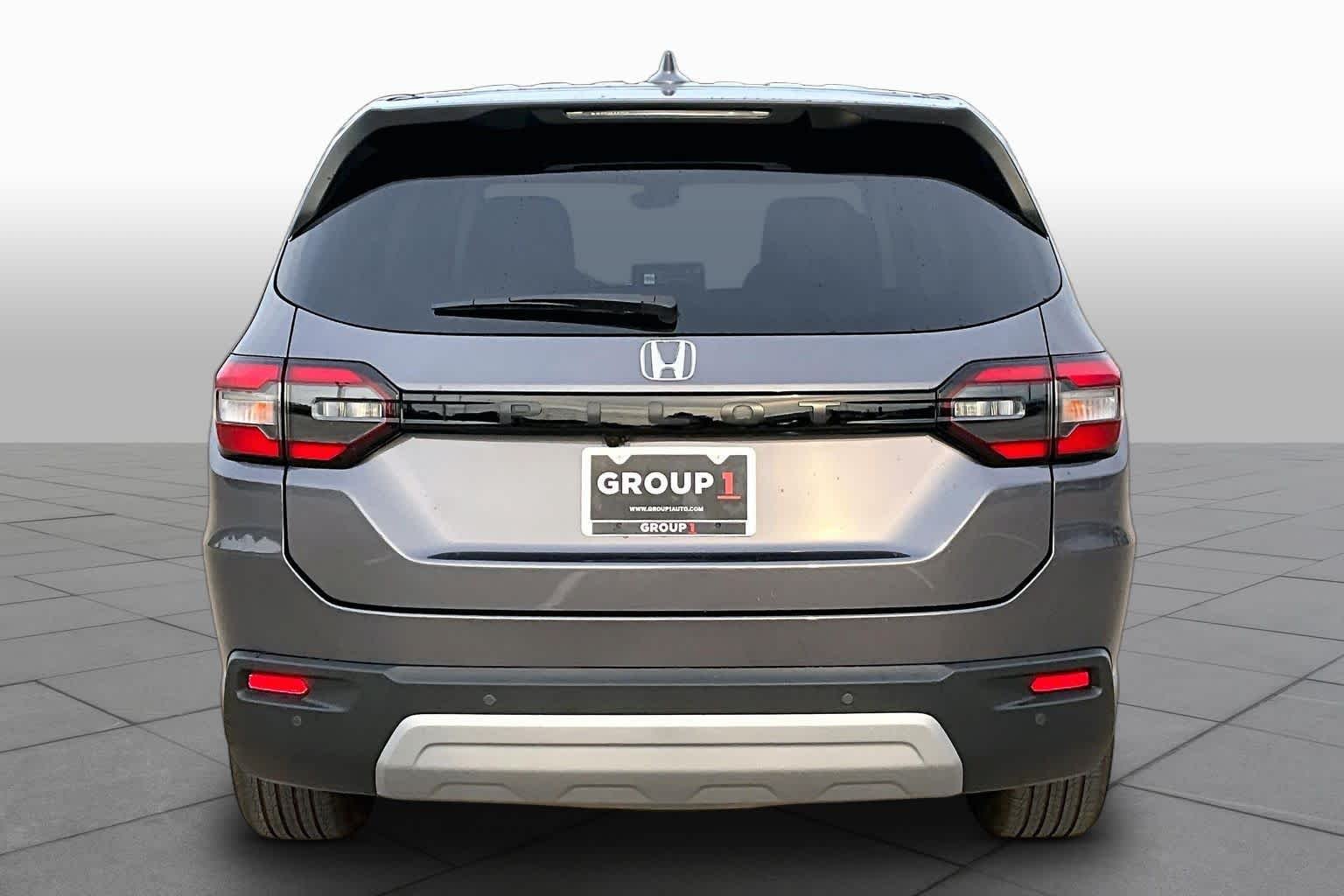 Certified Used 2025 GRAY Honda EX-L image 5