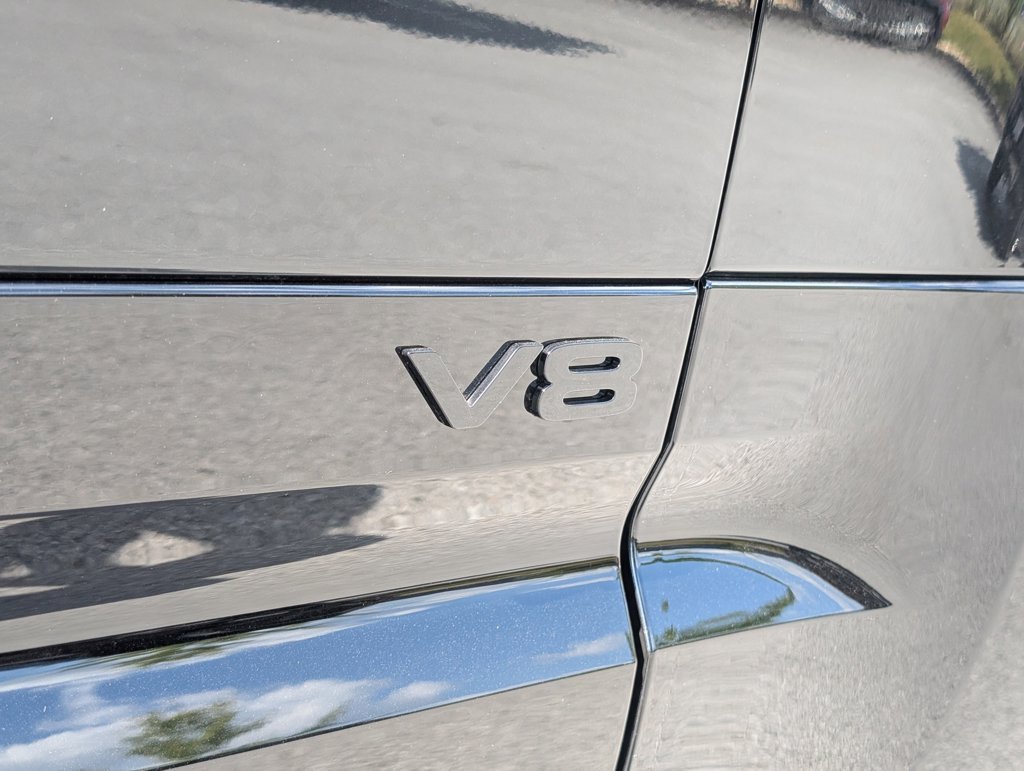 New 2026 Santorini Black LAND ROVER V8 image 34