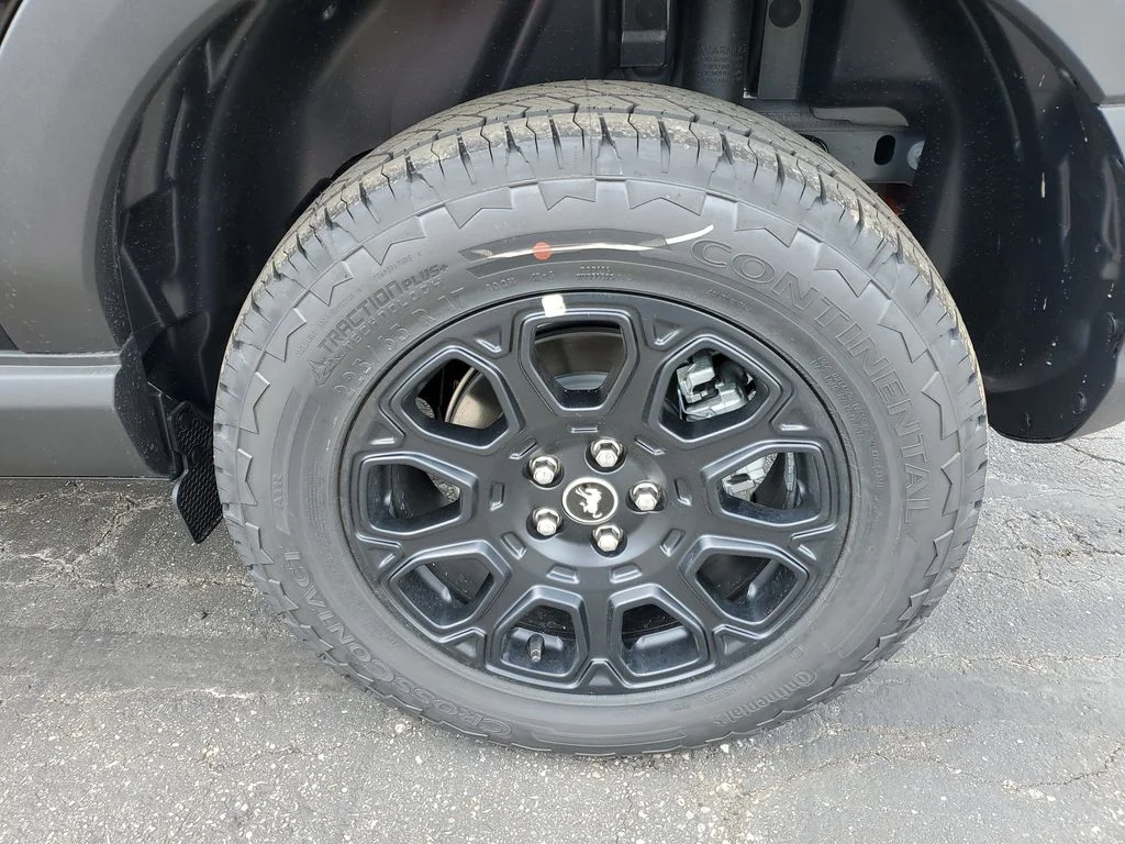 New 2026 Shadow Black Ford Badlands® image 26