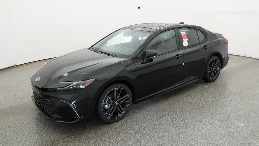 2026 Toyota Camry XSE Hybrid's photo