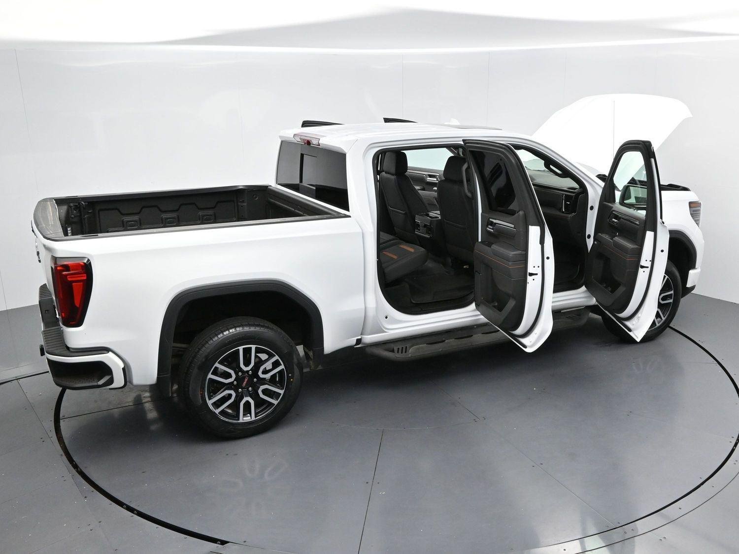Used 2025 Summit White GMC AT4 image 42