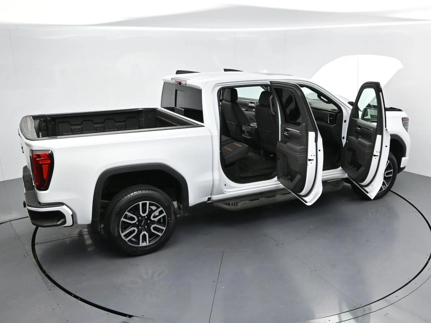 Used 2025 Summit White GMC AT4 image 42