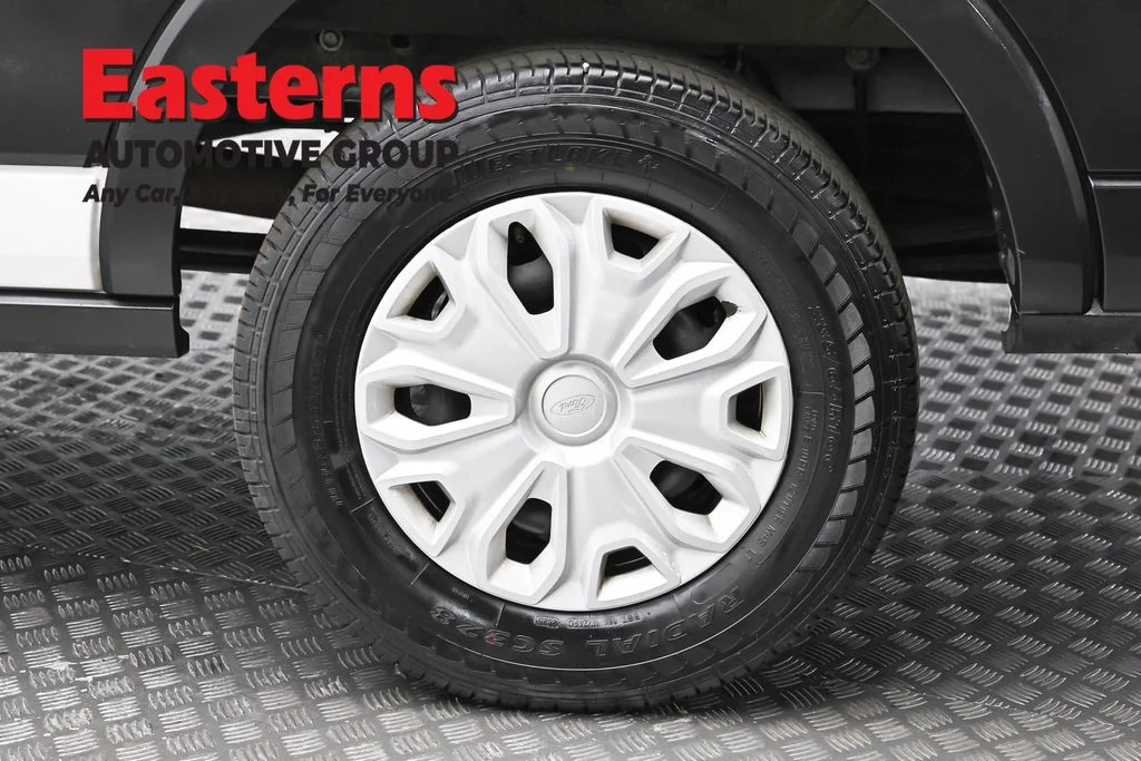 Used 2023 White Ford XLT image 8