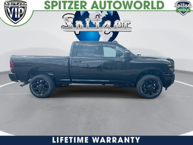 New 2026 Diamond Black Crystal Pearl-Coat Exterior Paint RAM Big Horn image 11