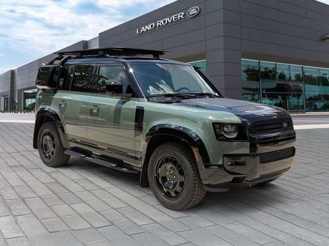 New 2026 Keswick Green Land Rover Trophy Edition Keswick image 7