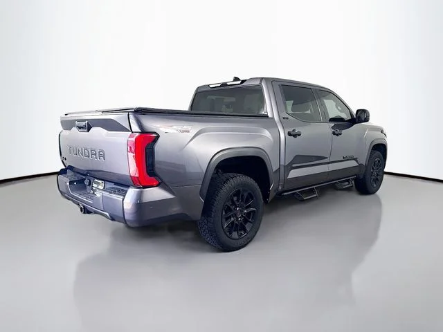 Used 2022 Gray Toyota SR5 image 7