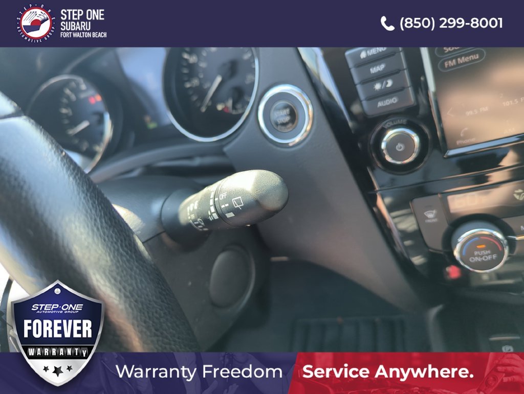 Used 2020 White Nissan SV image 24